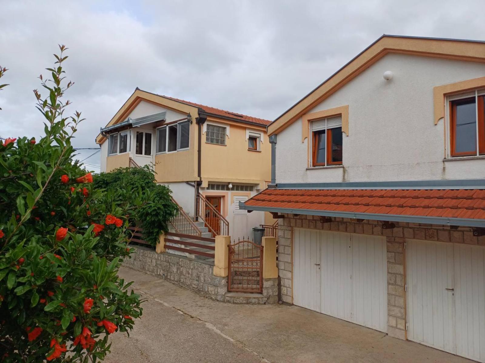 Apartments For Friends Trebinje Exterior foto